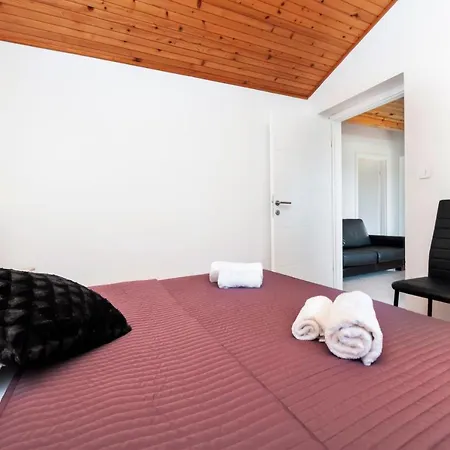 Casa Santin By Irundo בית הארחה 3*